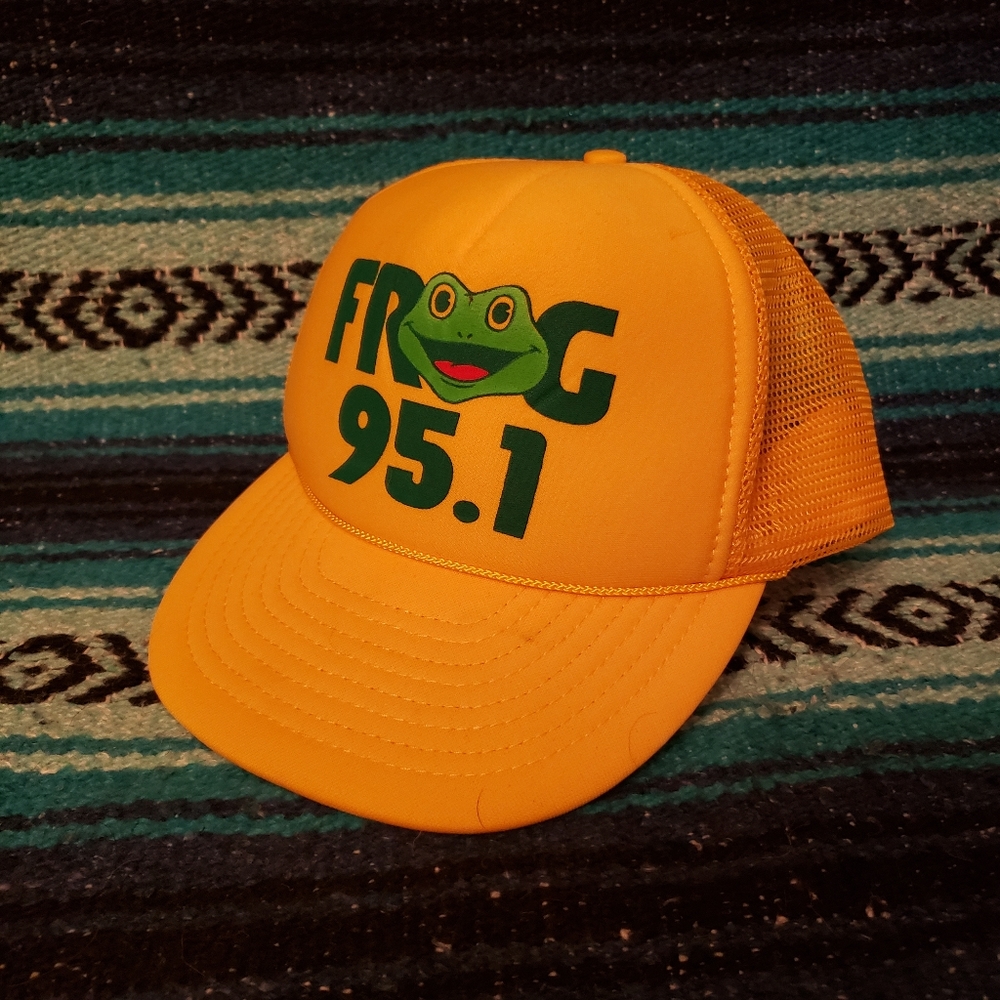 Vintage Kfrog 95.1 snap back foam Otto trucker hat